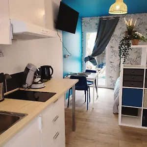 Appartement Studio Cosy Avec Parking, Brest